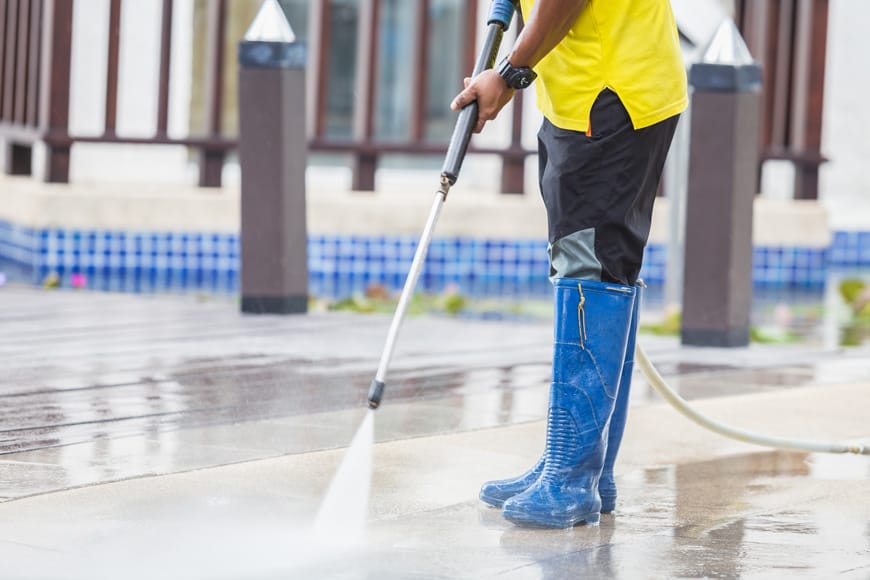 professional pressure washing services